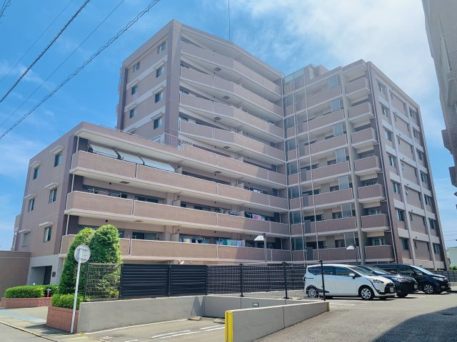 サンクレイドル竜南ウインフォート　静岡市葵区竜南１丁目