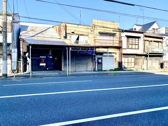 売土地　静岡市葵区新富町三丁目の前面道路含む現地写真|前面道路含む現地写真です　接道も広いです
