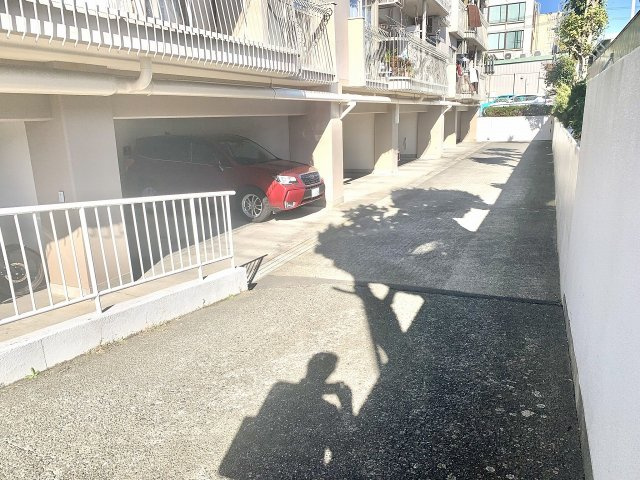 コープハイツ二の丸　清水区二の丸町の駐車場|敷地内の駐車場は空ありです。近隣150ｍほどの月極駐車場を引継ぎも可能です。