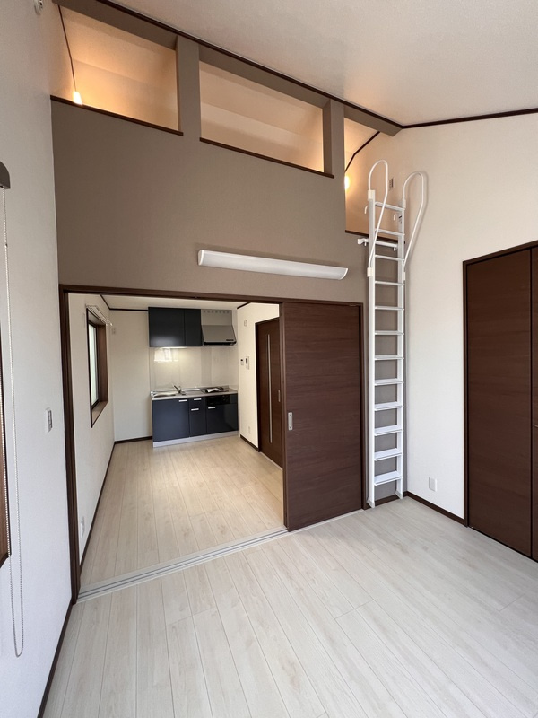 TERUMA MARE鷹匠町の内装