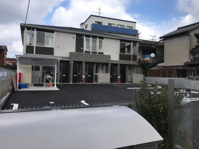 【外観】 | ブルーム | 退去前ですが大変人気の物件です。写真等でお早めにご検討ください。人気の物件ほど早く決まってしまいます(>_<)