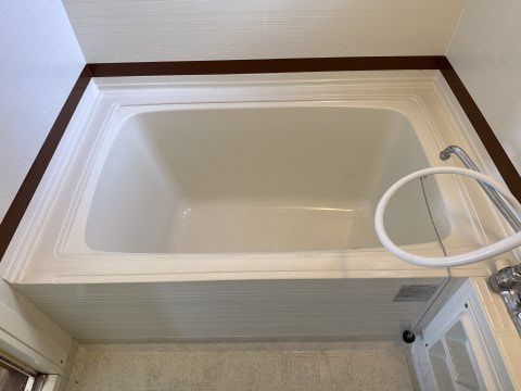 アベニュー安室の浴室