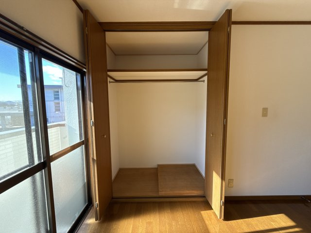 アベニュー安室の収納