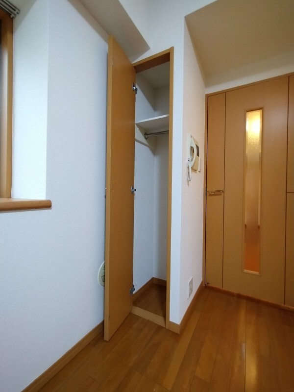 プレール御茶ノ水弐番館の収納|クローゼット