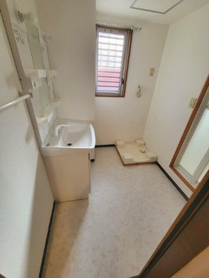 【独立洗面台】 | パラドール東高円寺 | 嬉しい独立洗面台付き。