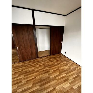 マンショントーアの居間・リビング