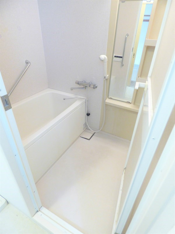 アーバネックス芦屋業平の浴室