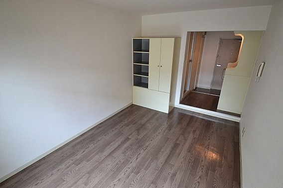 メゾンド六甲パート２の居間・リビング