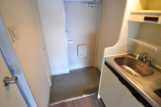 メゾンド六甲パート２の玄関