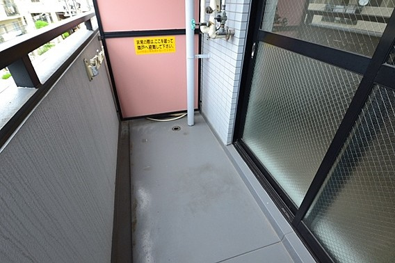 メゾンド六甲パート２のバルコニー