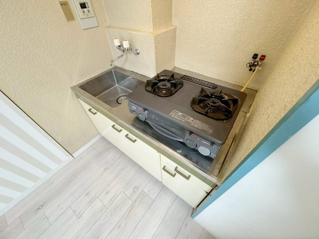 シオザキビルのキッチン