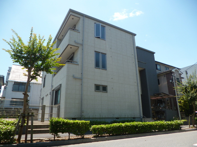 板橋区高島平１丁目の賃貸マンションの外観|セキリティに特化した女性限定マンション