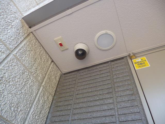 板橋区高島平１丁目の賃貸マンションのセキュリティ|防犯カメラ付き