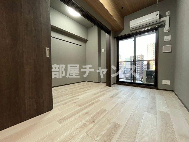 メイクスWアート名駅南Ⅲの居間・リビング