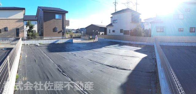 【分譲地】ベルクまで徒歩１分の全6区画の展望|2025年11月15日 14時頃撮影。敷地内の北側の隅から対角方向へ撮影した物件からの展望です。