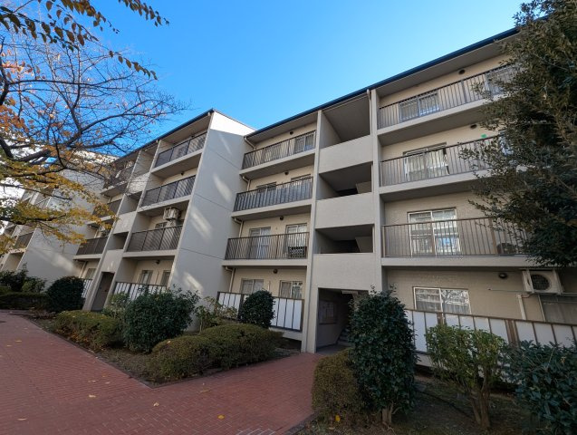 栄南団地４号棟