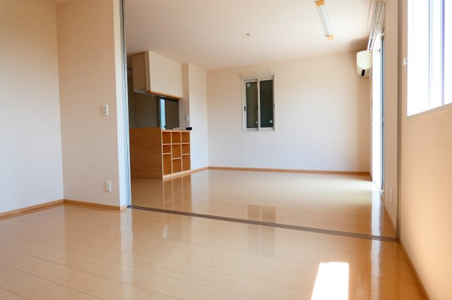 【洋室】 | リビングとオープンにできます