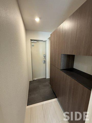 【玄関】 | スペチアーレ城北公園