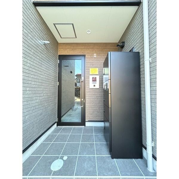 ハーモニーテラス上石川町Ⅵのエントランス