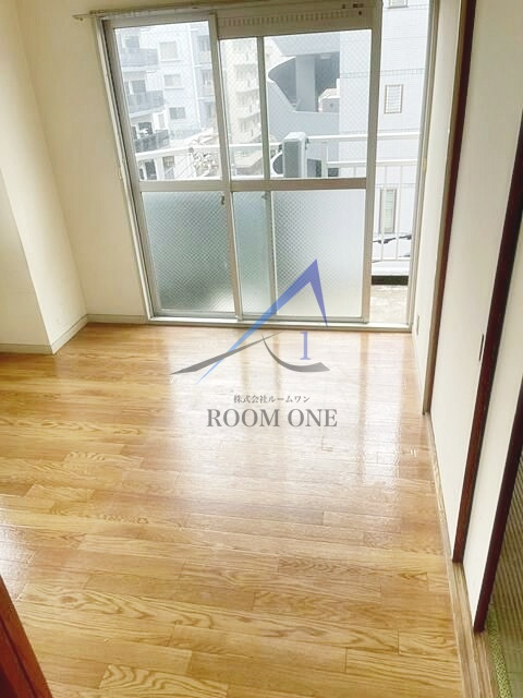 オーエム第一マンションの内装