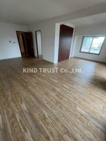 ロイヤルアーク花水都OSAKAの内装|過ごしやすい室内です