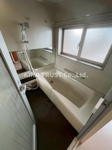 ロイヤルアーク花水都OSAKAの浴室|お風呂です