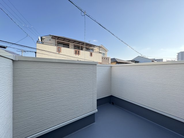 ノブレス西上小阪　のバルコニー