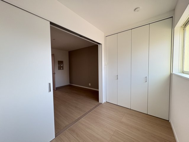 ノブレス西上小阪　の洋室