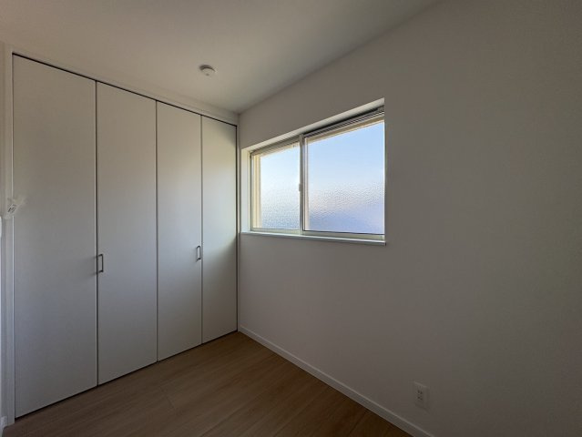 ノブレス西上小阪　の洋室