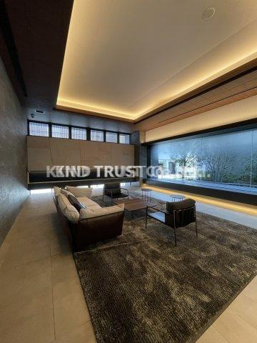 シエリアタワー大阪天満橋のロビー|ゆとりのあるロビーです