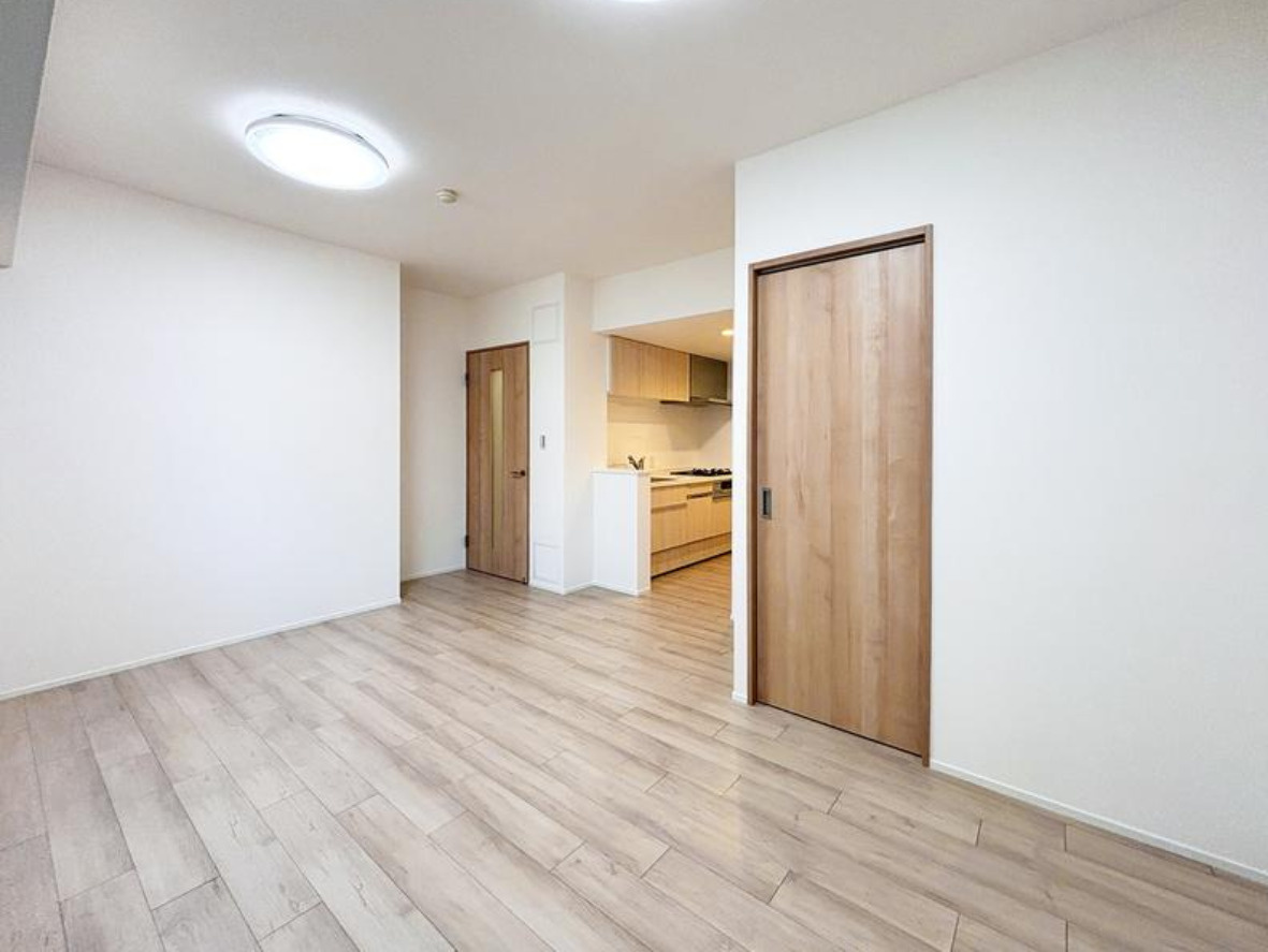 ジョイフル一番館鶴見中央【仲介手数料半額】の洋室