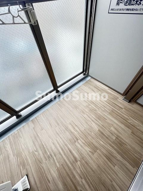 エスリードレジデンス大阪WESTのバルコニー