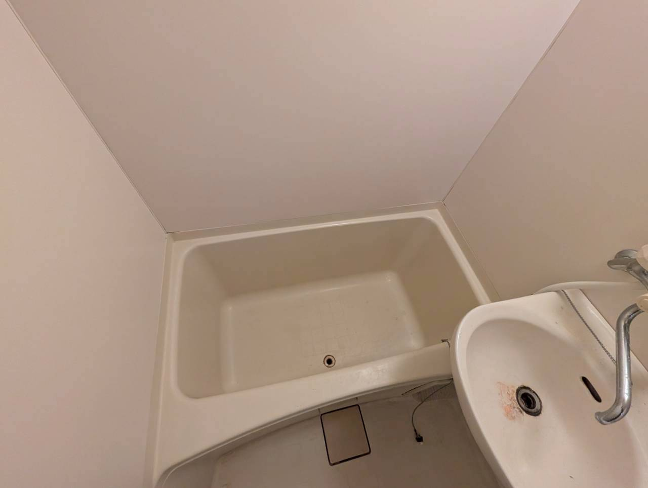 南花屋敷エイティーンハウスの浴室