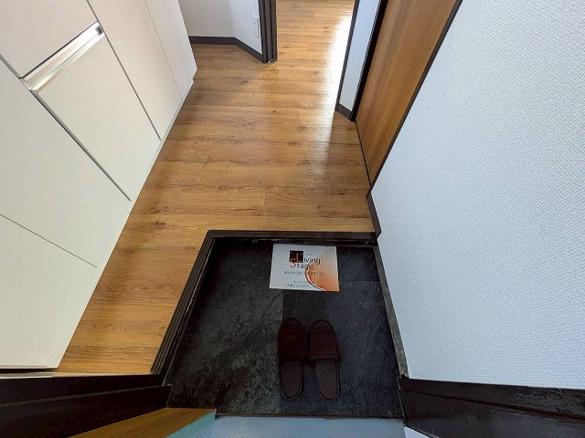 YKヘリテイジ深沢の玄関