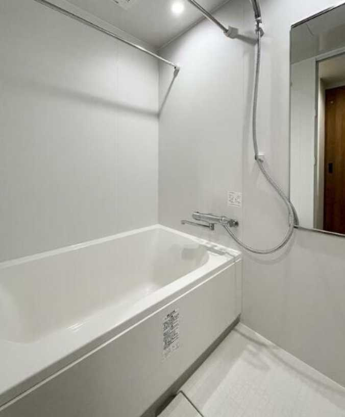 ニューガイアリルーム用賀No,32　ペット相談　築浅　デザイナーズの浴室