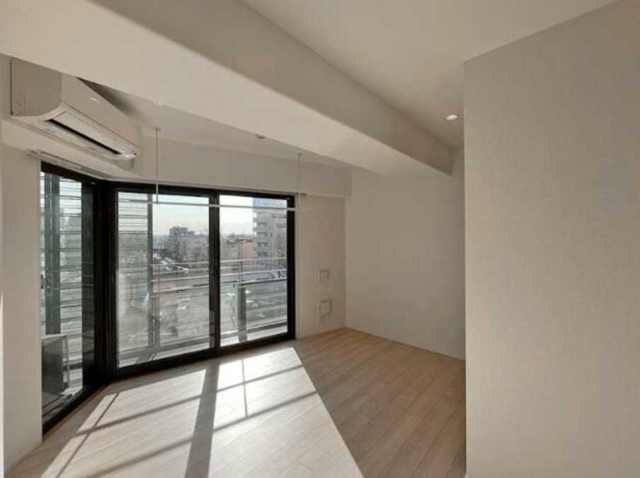 ニューガイアリルーム用賀No,32　ペット相談　築浅　デザイナーズの内装