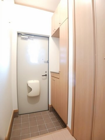 エクセレントＹの玄関