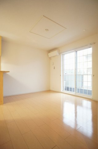 レガーメの居間・リビング