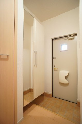 レガーメの玄関