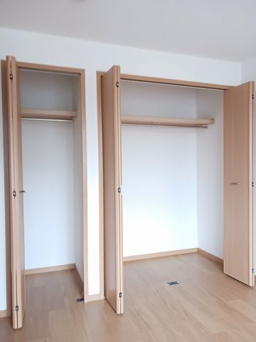 ソレアードＢの収納