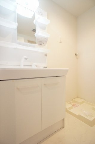 メゾン　ソラーナの洗面所