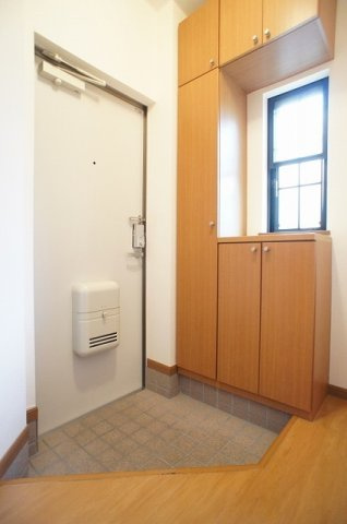 マリアージュの玄関