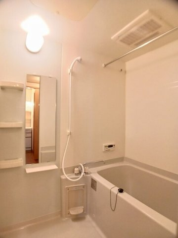 ラフレシール・ノーヴァ　Ｂの浴室