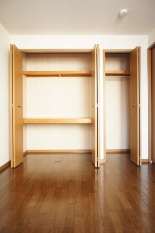 カーサ　アンソレイユＳの収納