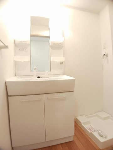 パーク　ビサイド中岡の洗面所