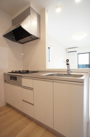 カーザ・フィオーレ錦　Ⅰのキッチン