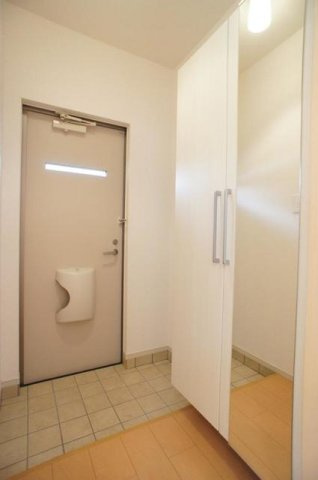 サニーガーデンⅡの玄関