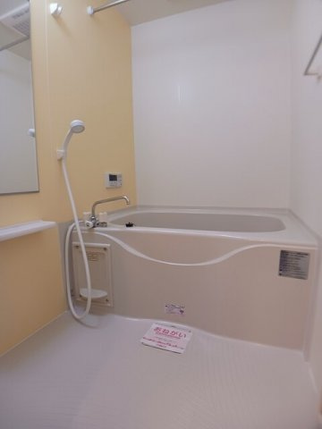 メゾンド・ベリエの浴室