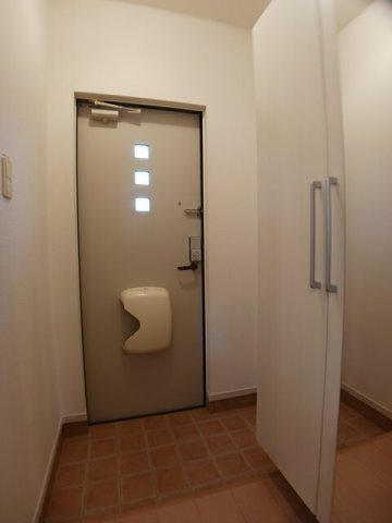 メゾンド・ベリエの玄関