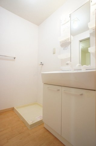 クレストの洗面所